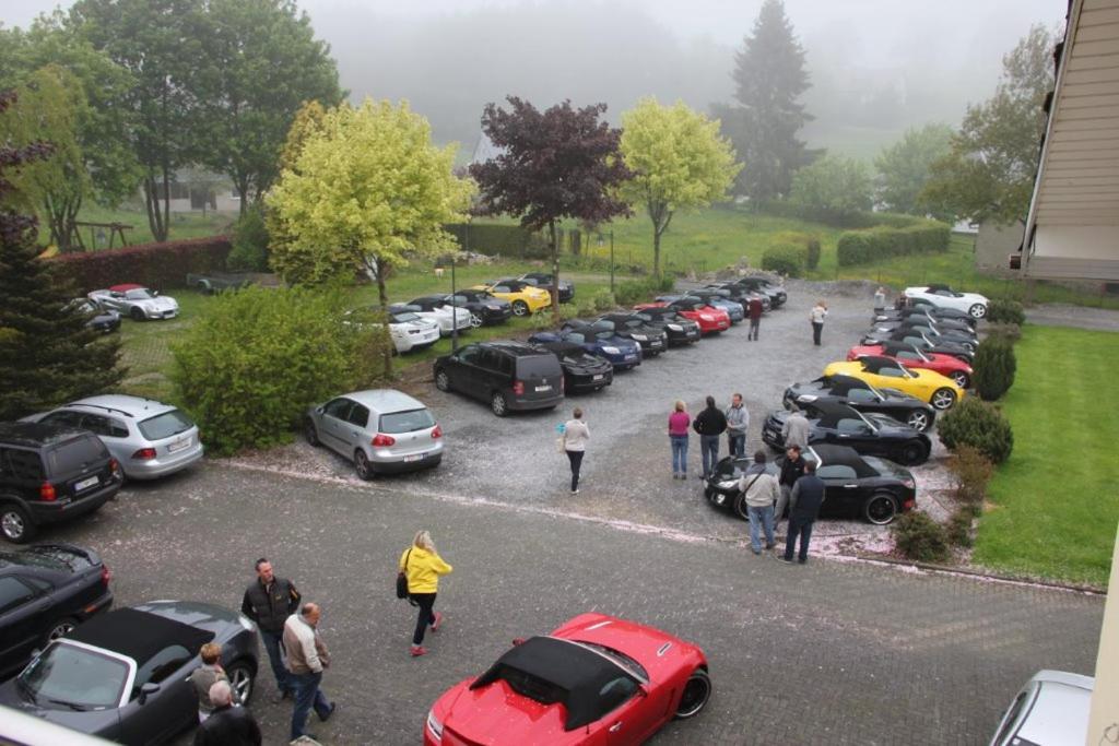 Hotel Zum Buchenberg St. Vith Exterior foto